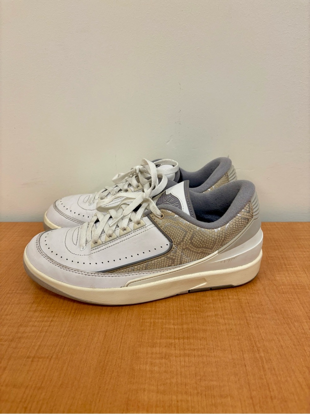 Jordan 2 Retro Low Python Women’s 9